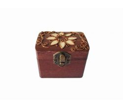 Шкатулка мала ручної роботи Квітка життя