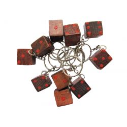 Брелок из дерева Игровые кости