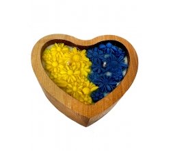 Свічка Серце в дерев'яному кашпо