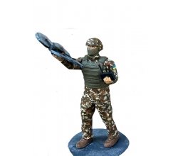 Металева міні фігурка колекційна Оператор БПЛА