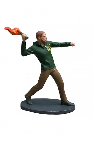 Металева міні фігурка колекційна Українець з коктейлем молотова