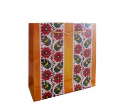 Подарунковий пакет Жовтий з квітами 165*165 (упаковка)