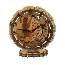 Годинник із дерева HandMade «Мисливець» (діаметр 25 см)