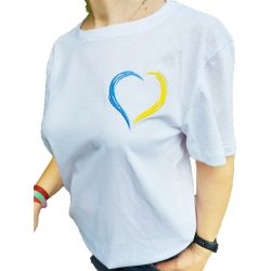 Футболка Серце у кольорах України (біла)