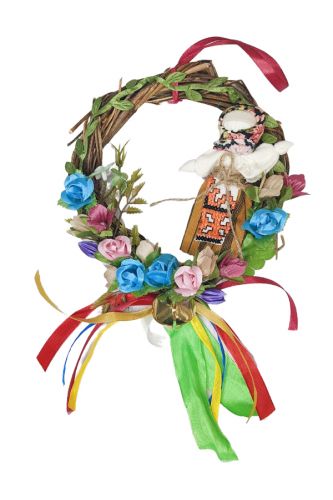 Оберег кукла-мотанка с венком