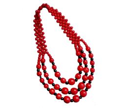 Triple necklace red and black Hutsul night